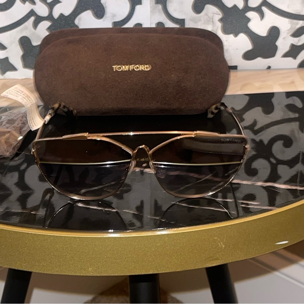 NWT TOM Ford Sunglasses